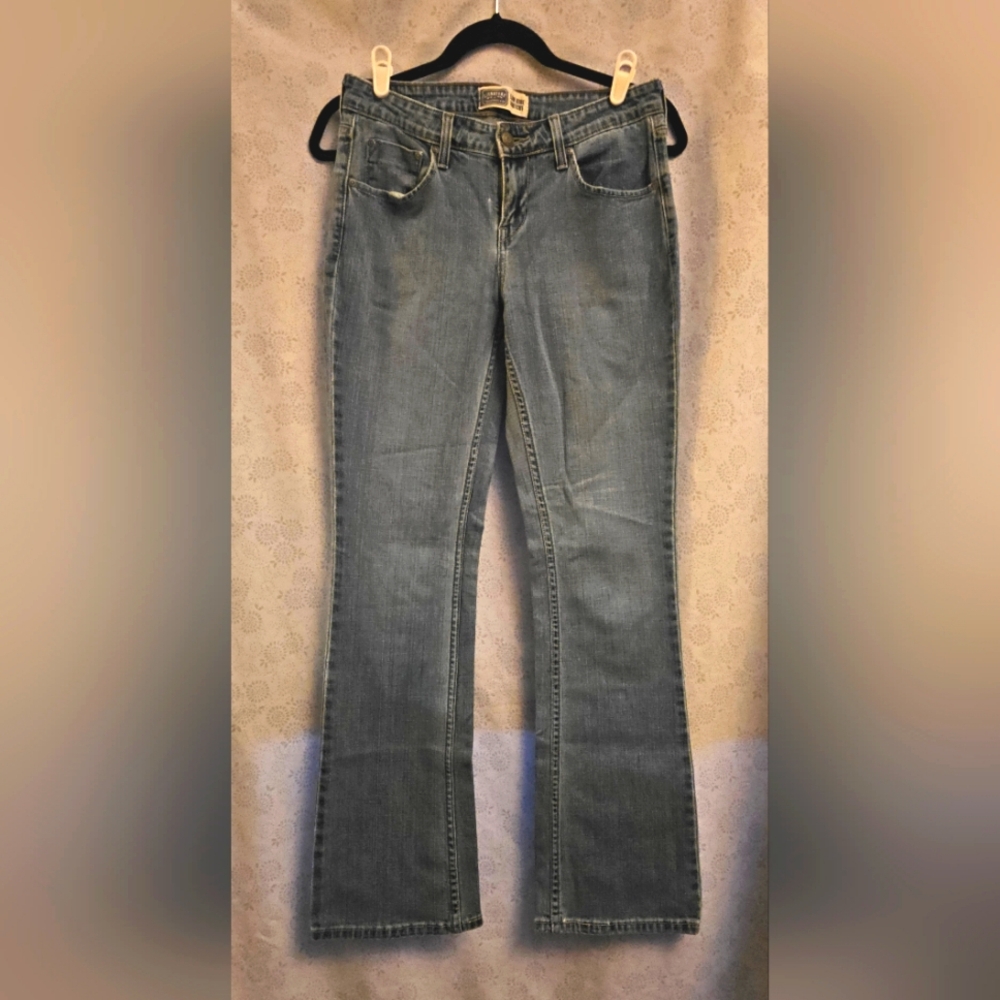 Levi’s Signature Women’s Low‑Rise Bootcut Stretch Jeans Size 4 LONG/ TALL